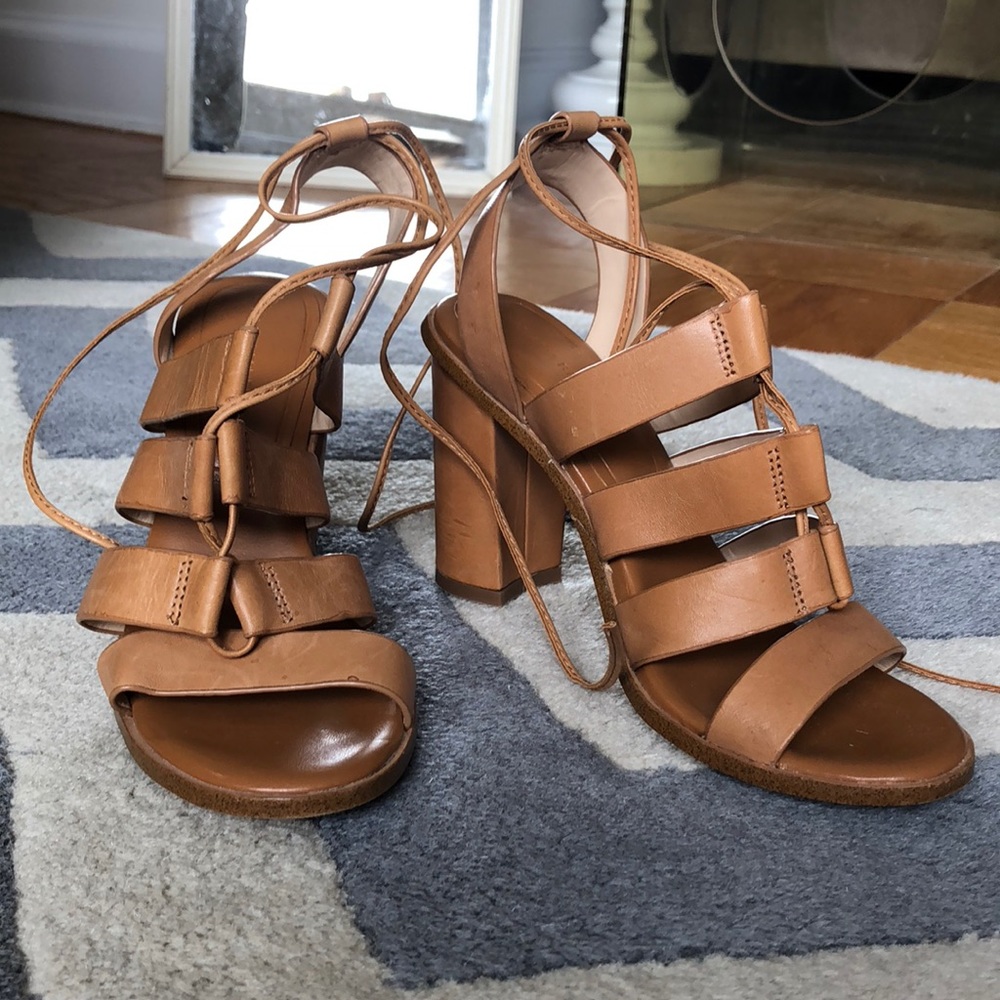 Camel leather strappy ankle-tie chunk heel sandle